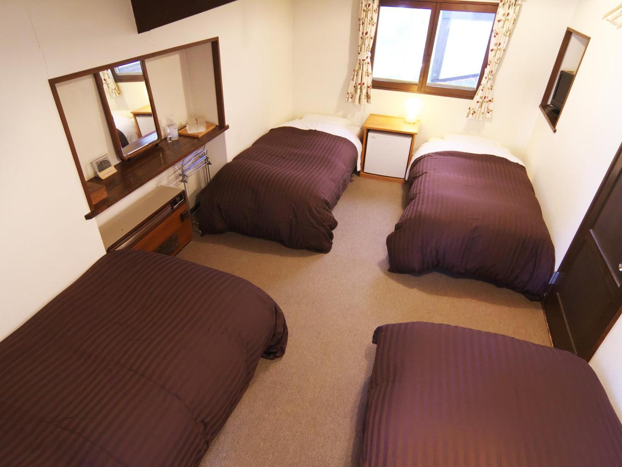 Hakuba Goryu Pension Kurumi Εξωτερικό φωτογραφία